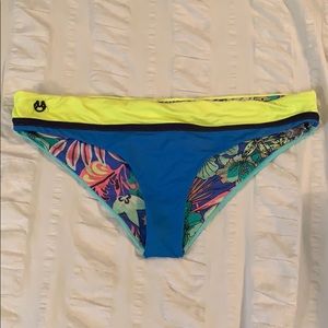 maaji bikini bottoms
